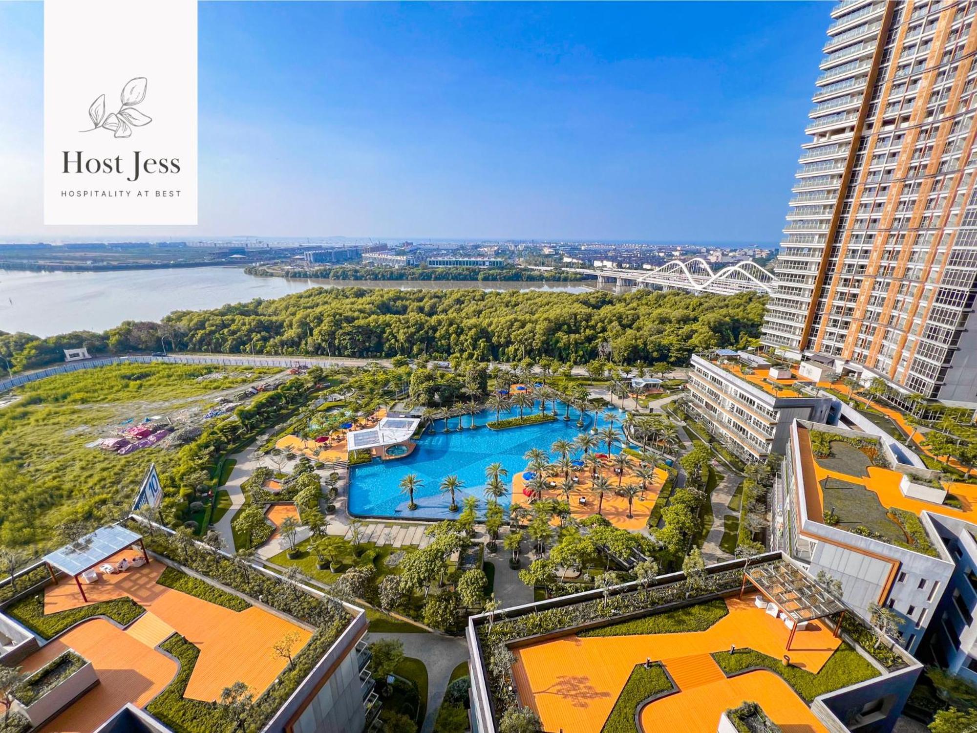 Gold Coast Pik Apartments By Host Jess Jakarta Buitenkant foto